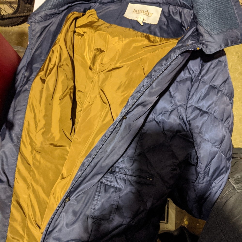 Laundry coat - Picture 2 of 8